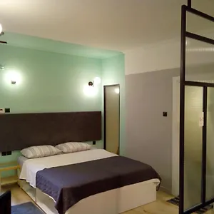  Appartamento Agias Sofias Square Stunning