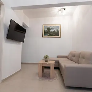 Le Floor Θεσσαλονίκη